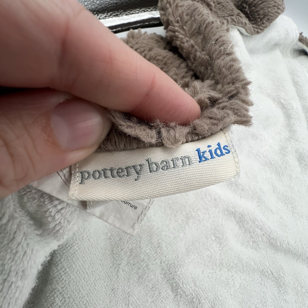 Pottery Barn Kids Infant Teddy Bear Hooded Bath Towel Photo Shoot Fuzzy Brown - Picture 4 of 9